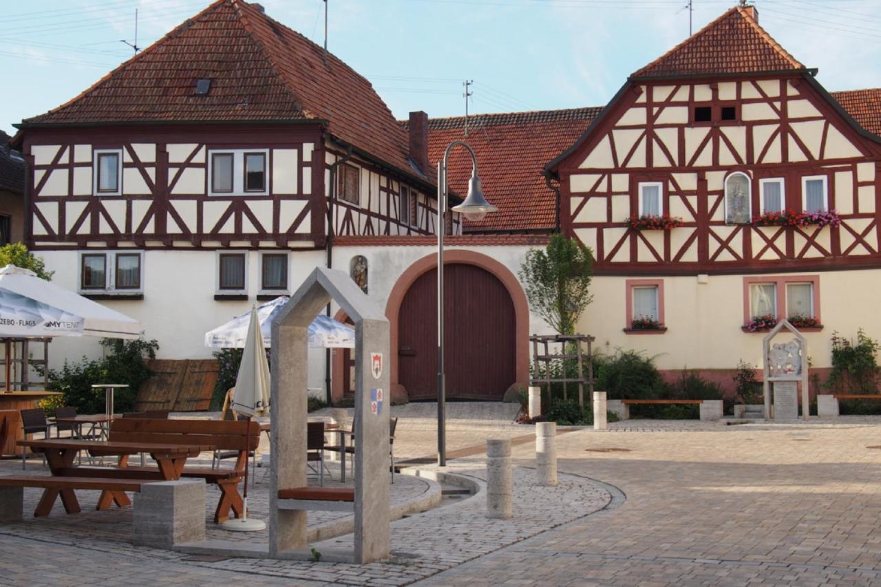 Ferienwohnung Seidenfaden Karlstadt Ngoại thất bức ảnh
